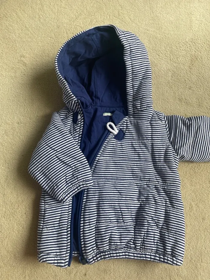Manteau 6 mois - photo numéro 2
