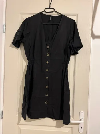Robe noire