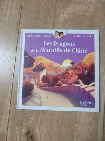 Livre mcdo les dragon de la muraille de Chine 