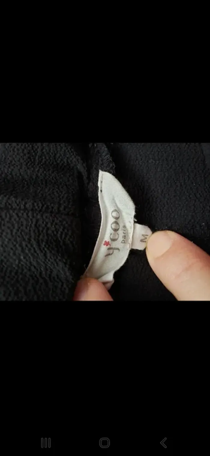 Short court noir - photo numéro 8