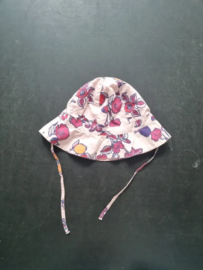 Chapeau petit bateau 12/18 mois