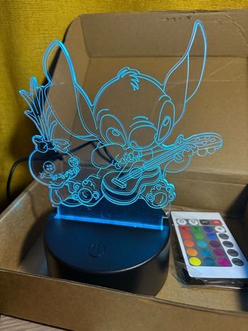 Veilleuse 3D Stitch qui change  en 16 couleurs + télécommande ou interrupteur tactile NEUVE