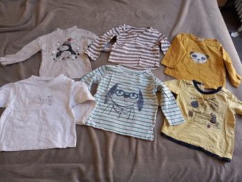 T-Shirts Manches Longues Taille 18 mois