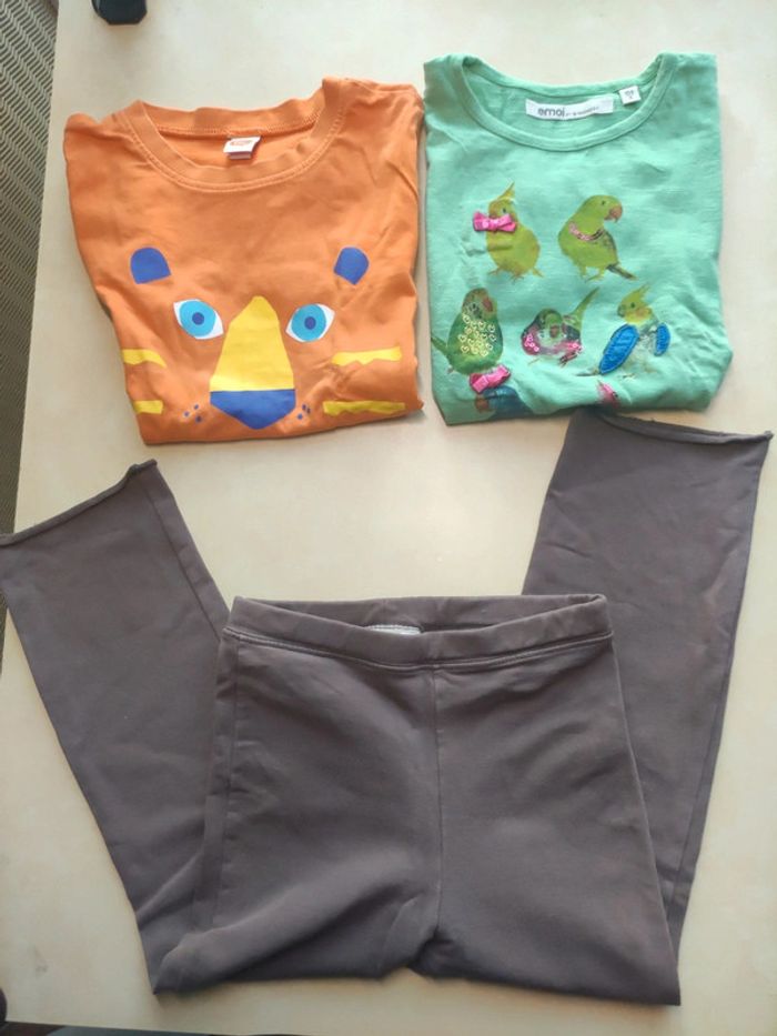 Lot 4 ans : 1 jegging DPAM, 1 t-shirt Tuc Tuc, 1 t-shirt Emoi