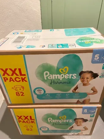 Lot 2 packs xxl 164 couches Taille 5