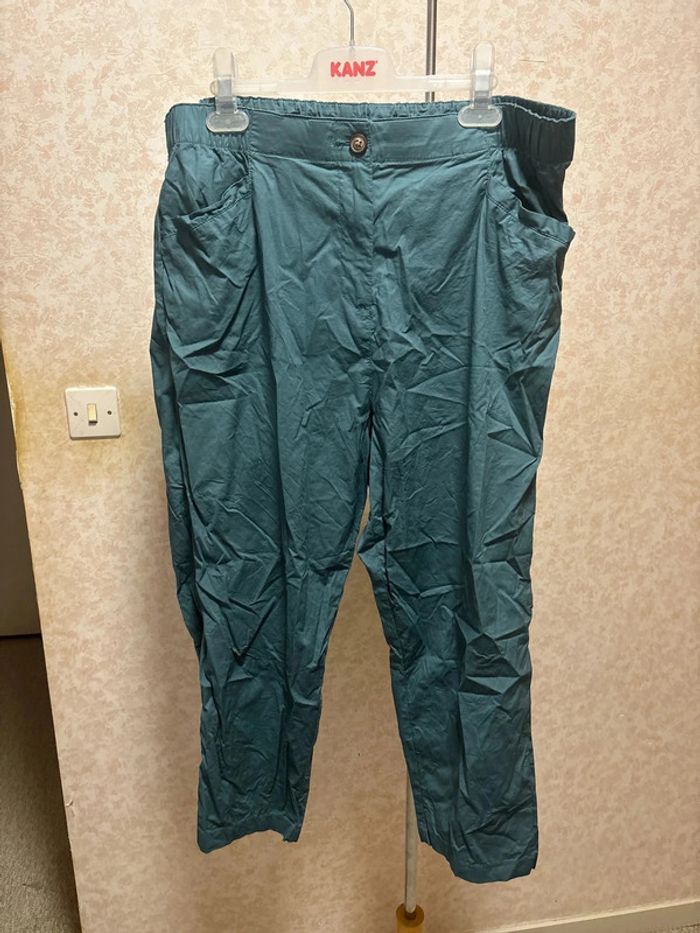 Pantalon taille 46