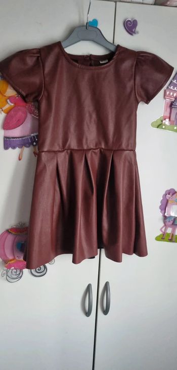 Robe marron