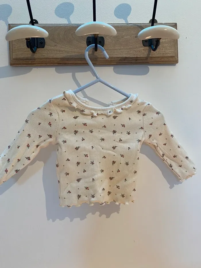T-shirt a fleurs Kiabi