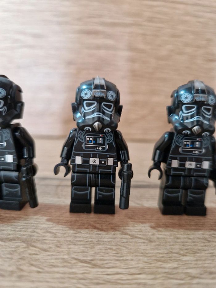 Figurines type lego 4 pilotes Tie fighter stormtroopers star wars - photo numéro 2
