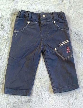 Jeans bleu marine 6 mois (tout compte fait)