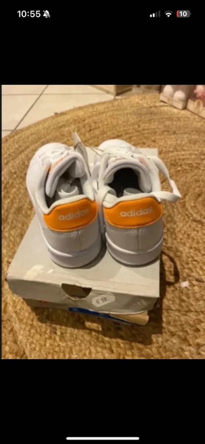 Baskets adidas enfant 32 - photo numéro 3