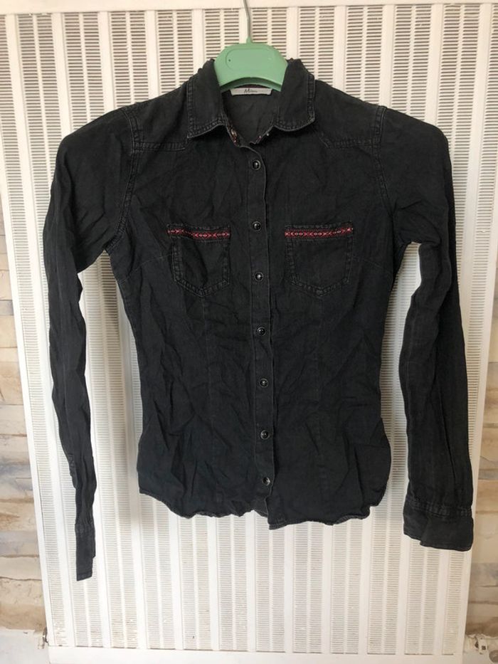 Chemise à pression