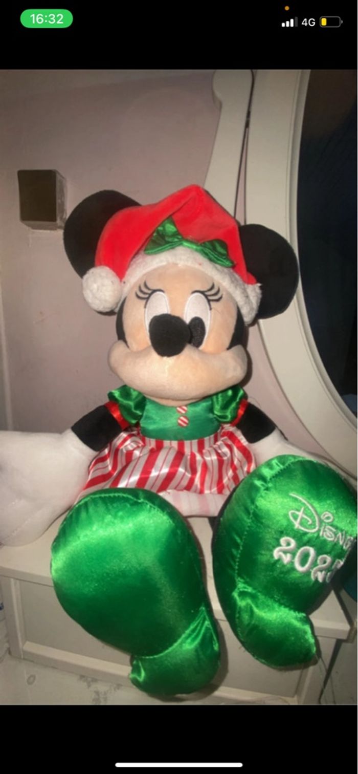 Minnie Mouse Disney peluche Noël - photo numéro 3