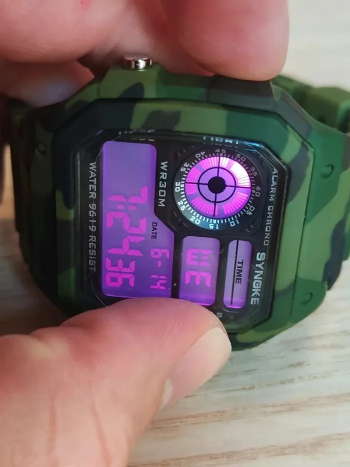 Montre multifonctions vert militaire waterproof - photo numéro 9