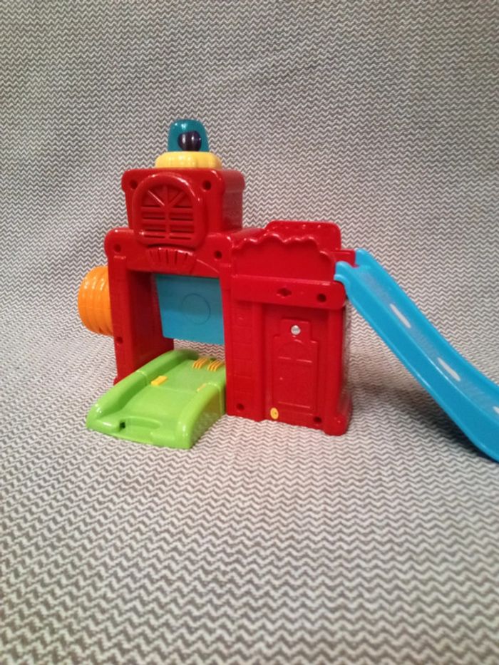 Caserne Au feu les pompiers ! - VTech Tut-Tut bolides - photo numéro 6