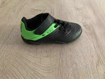 Chaussures de football Enfant Décathlon