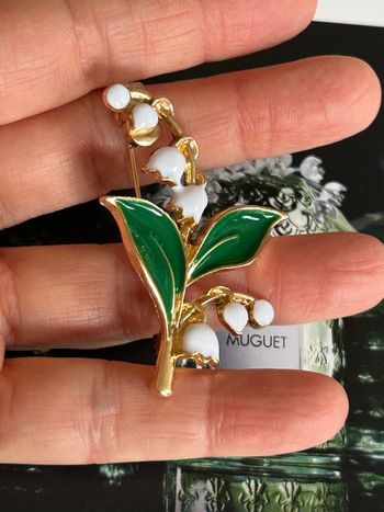 Broche brin de muguet 