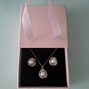 Parure perle et strass