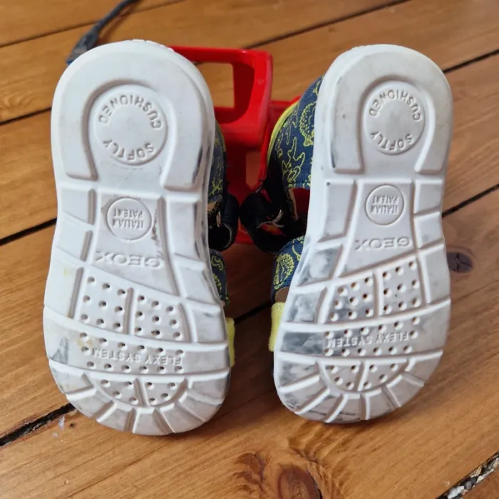 Chaussures bébé - sandales - Geox - Taille 18 - photo numéro 3
