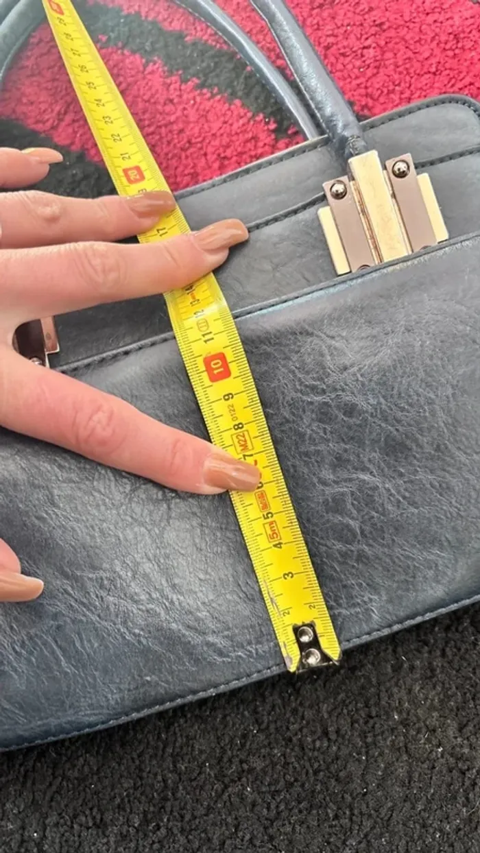 👜 sac à main bleu marine et doré - photo numéro 12