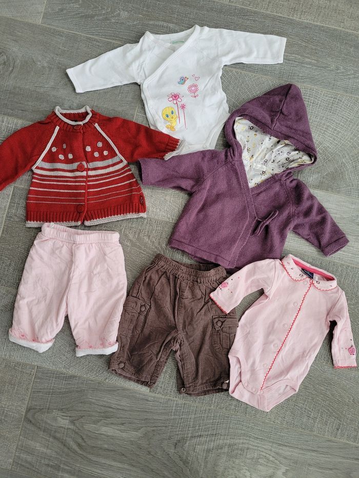 Lot vêt fille hiver 1 mois 53 cm - photo numéro 2