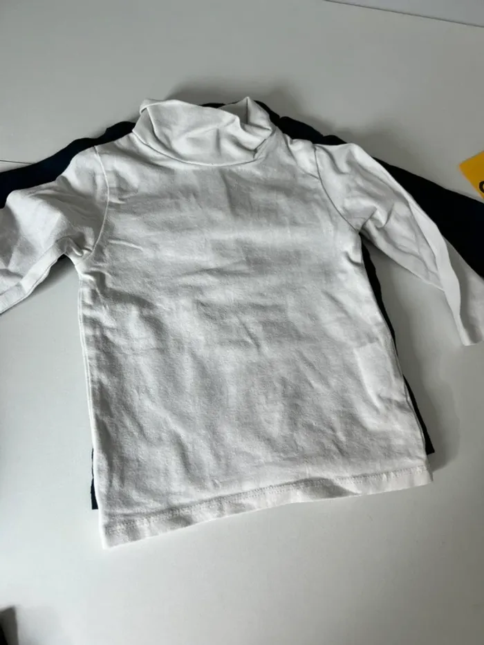 Sous pull col roulé 9 mois - photo numéro 4