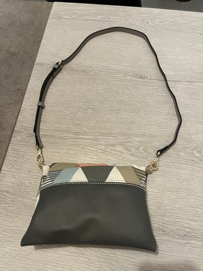 Sac à main bandoulière - photo numéro 4