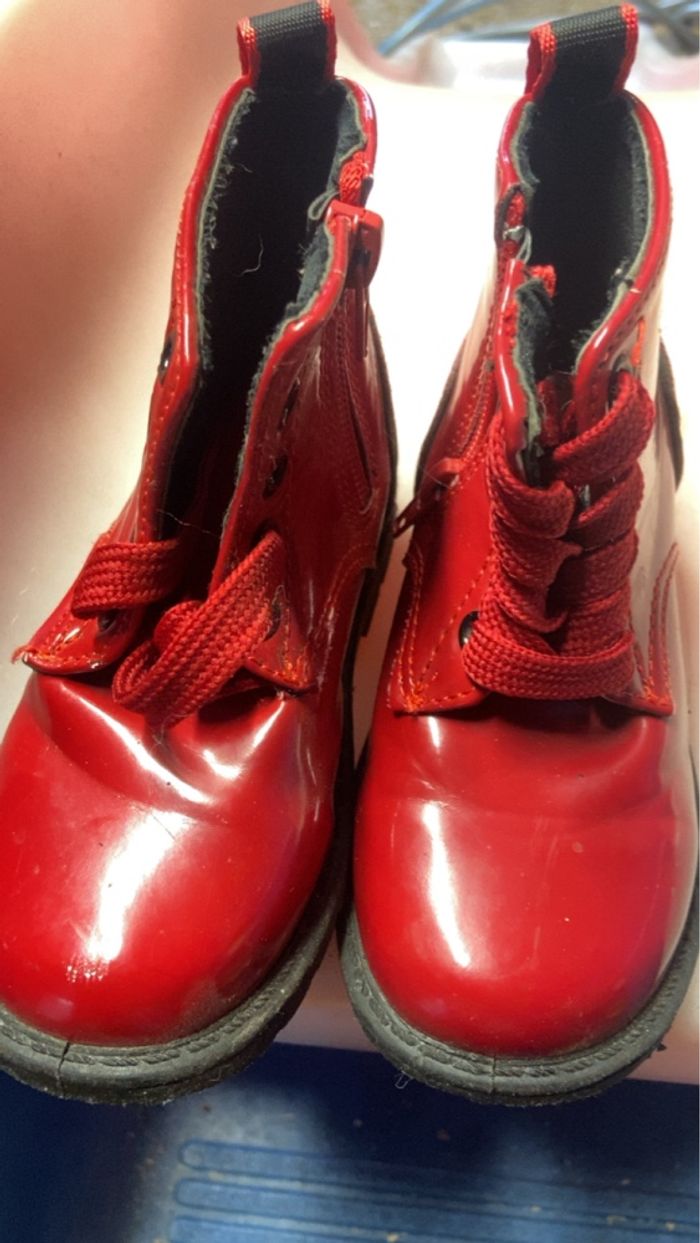 Bottines vernis rouge