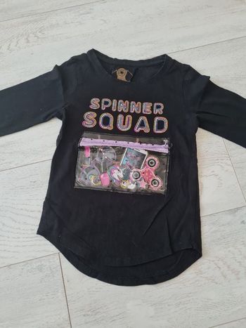 Haut Spinner "Licorne " fille 8 ans