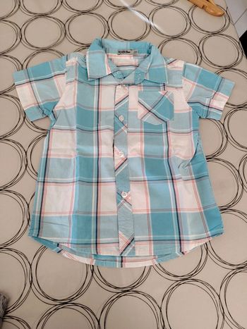 Chemise 4 ans comme neuve