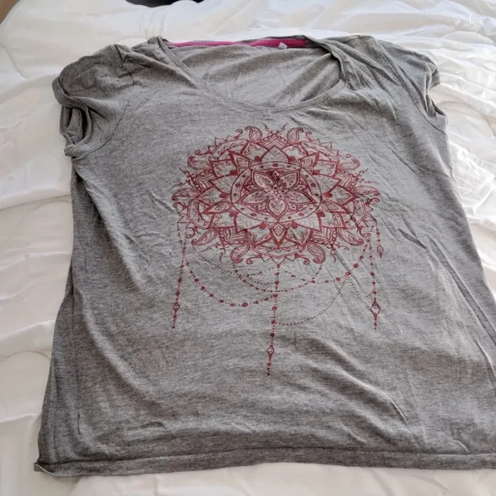 T-shirt avec motif