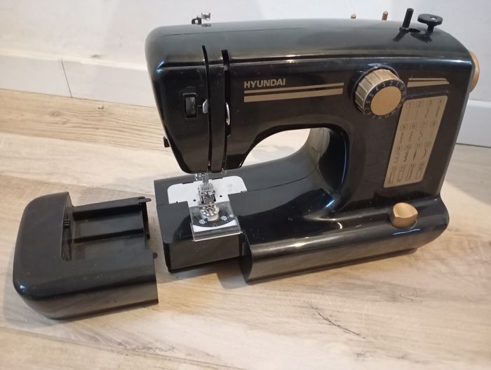 Machine a coudre - photo numéro 6