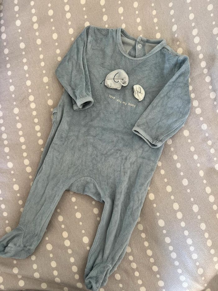 Lot pyjamas 6 mois Kiabi - photo numéro 4
