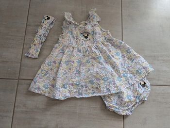 Robe sans manche Disney baby 9 mois
