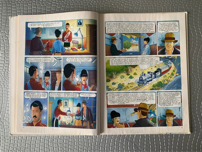 BD Indiana Jones et la cité de la foudre - photo numéro 2