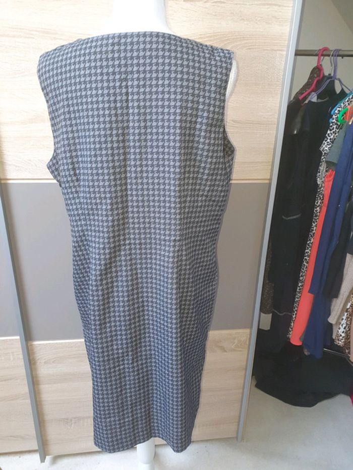 Jolie robe - photo numéro 2