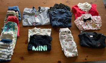 Lot vêtements 