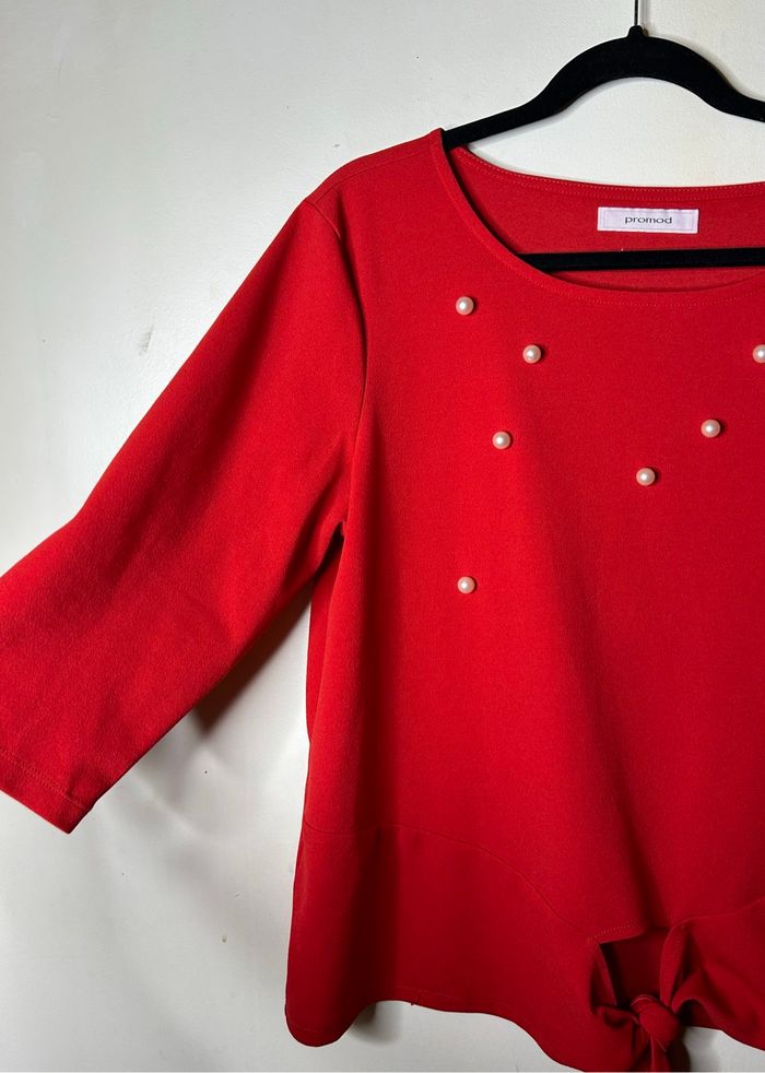 Haut Promod rouge à perles - photo numéro 4