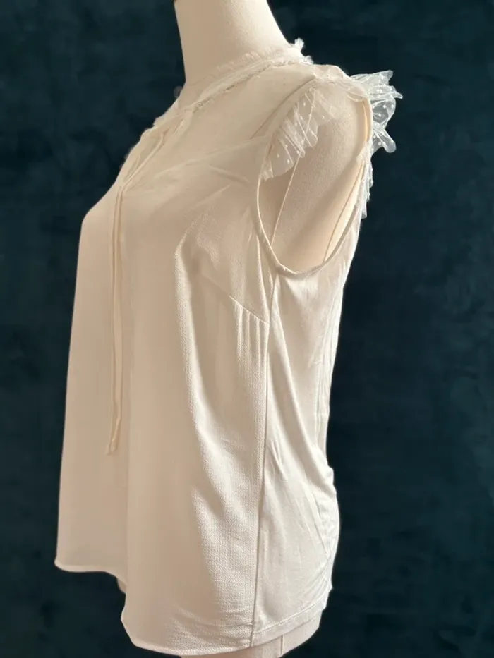 Top blanc sans manches Naf naf – plumetis et volants tulle – Taille M - photo numéro 4