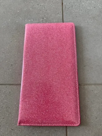 pochette rose, neuve sans étiquette, 13*25cm