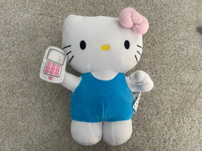 Peluche Hello Kitty 🌻