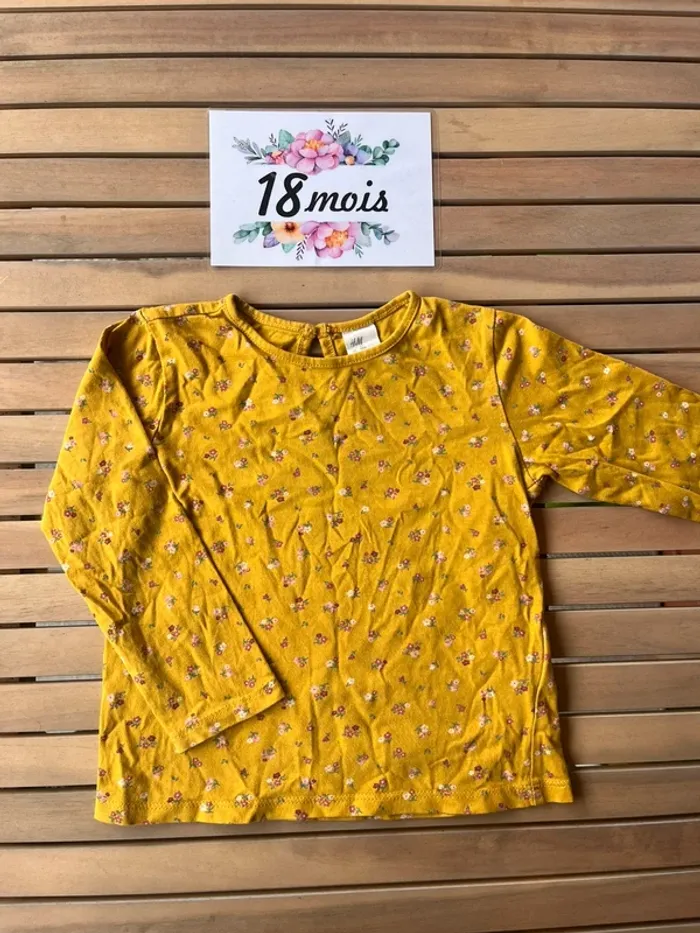 Lot vêtements 18 mois - photo numéro 4