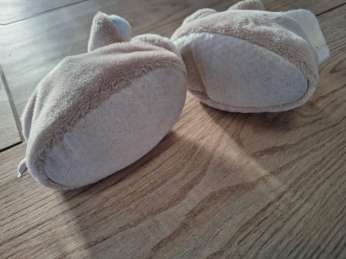 Chaussons bébé 3/6 mois petits lapins - photo numéro 3