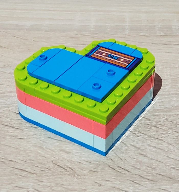 Lego Friends 41388 La boûte cœur d'été de Mia - photo numéro 3