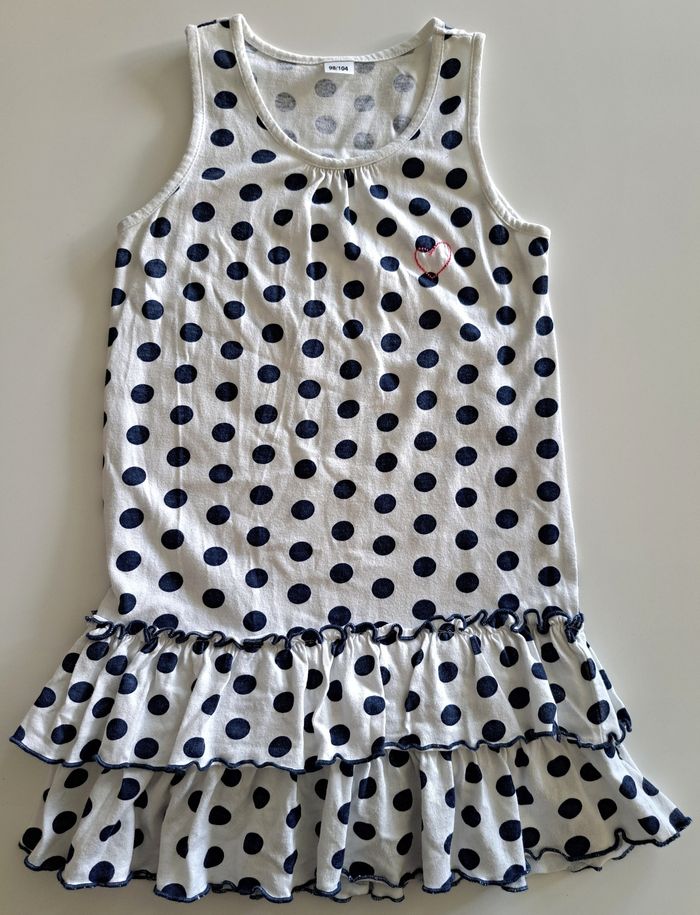 Jolie robe volantée 3-4 ans TBE - photo numéro 2