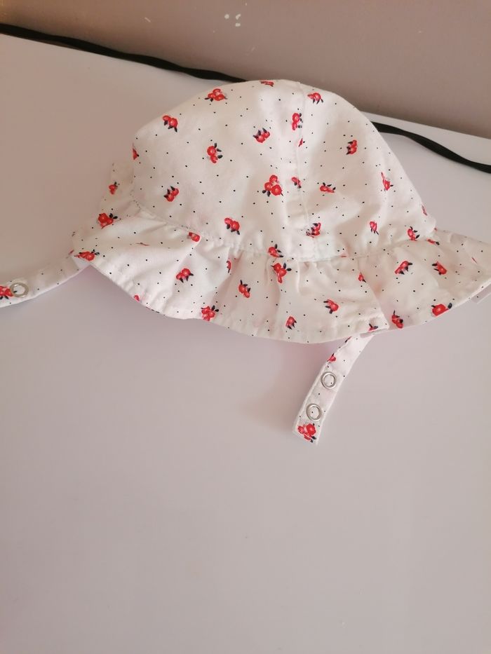 Chapeau bébé fille