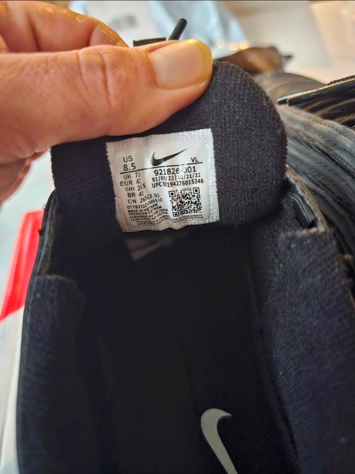 Chaussures  Nike  97 Pointure 41 - photo numéro 4