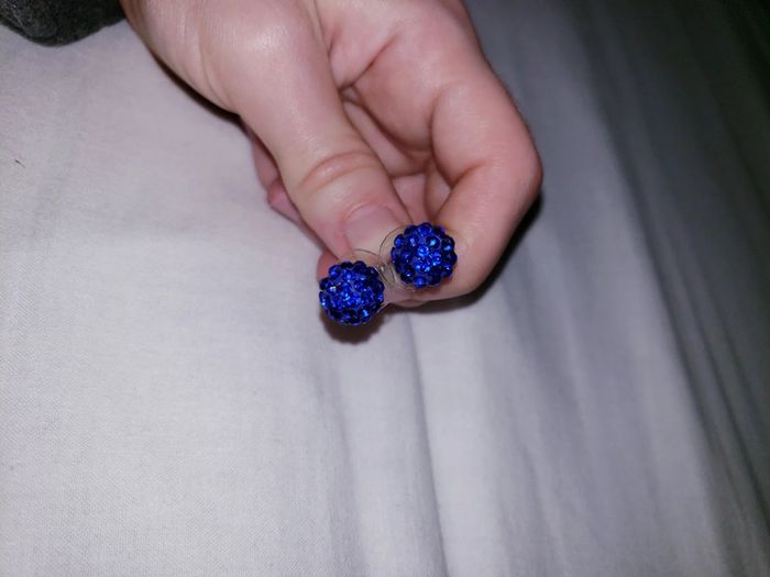 Boucles d'oreilles 🎀 3€