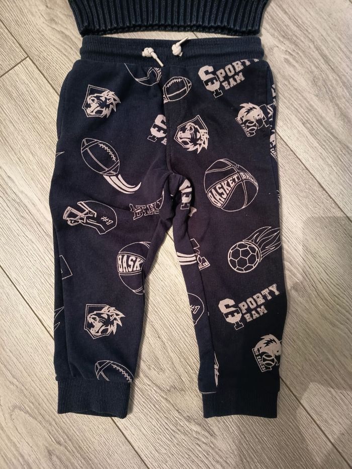 Ensemble 2 pièces taille 3 ans - photo numéro 2