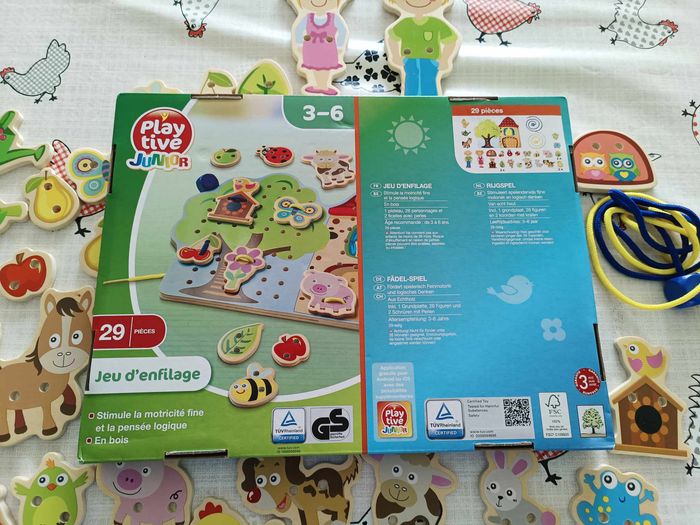 Jeux en bois et d'enfilage - photo numéro 5